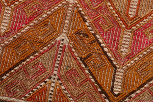 0351180001 VINTAGE TURKISH RUG