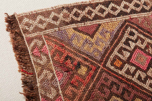 0351760022 VINTAGE TURKISH RUG