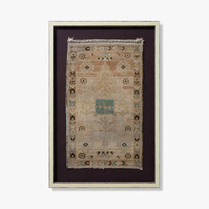 0394780028 VINTAGE RUG FRAGMENT