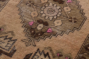 0394780054 VINTAGE RUG FRAGMENT