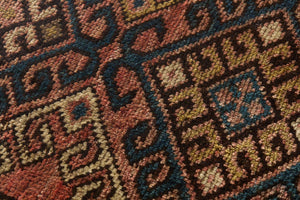 0394780058 VINTAGE RUG FRAGMENT