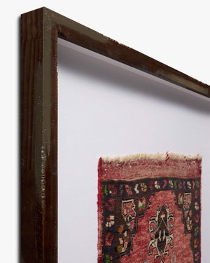 0408610024 VINTAGE RUG FRAGMENT
