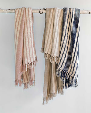 T1004 MH BLUSH / IVORY