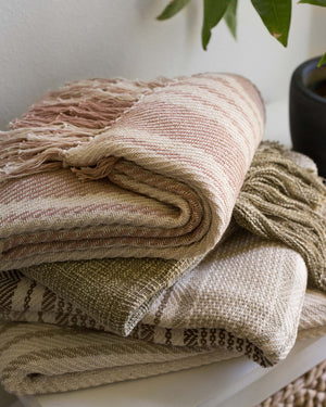T1004 MH BLUSH / IVORY