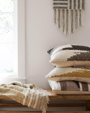 T1031 MH GOLD / IVORY
