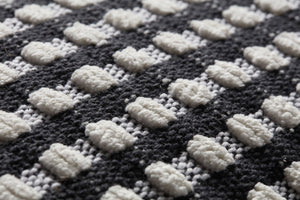 PED0016 BLACK / WHITE